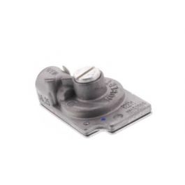 Robertshaw 1751-003 Natural Gas Pressure Regulator 3.5" WC