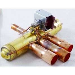 Lennox 78L03" Reversing Valve With Coil 7/8" X1/2 24V