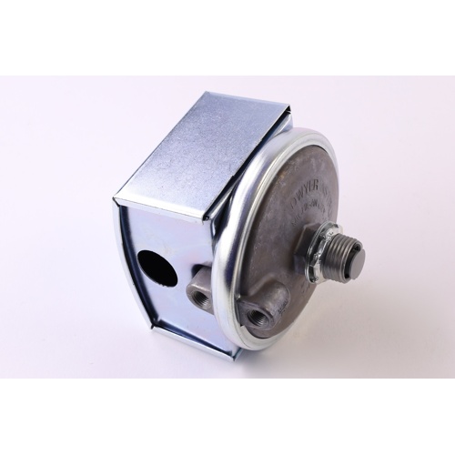 Dwyer 1823-0 Low Differential Pressure Switch, 0.15–0.5″ w.c., 1/8″ FNPT