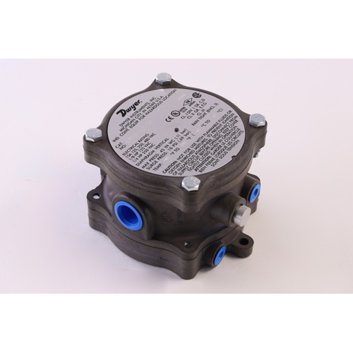 Dwyer 1950-10-2F Differential Pressure Switch, Explosion Proof, SPDT, 3–11″ w.c.