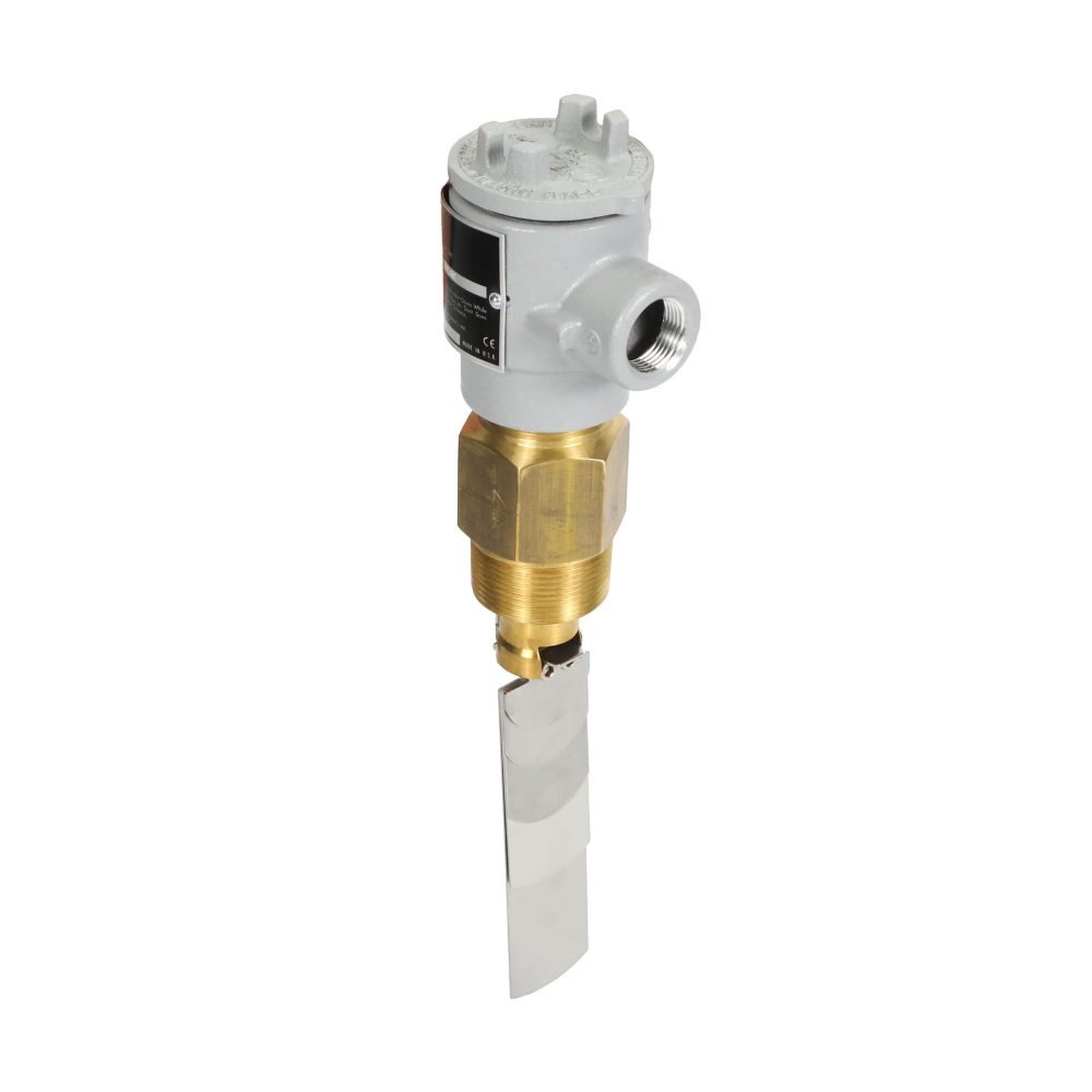 Dwyer V4-2-U-MT V4 FLOTECT Vane Flow Switch