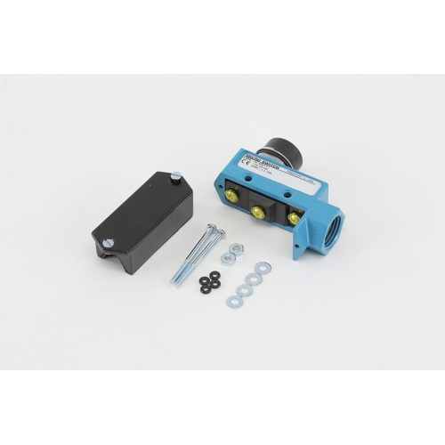 Honeywell Sensing and Control BZE6-2RN 1NO/1NC SPDT Snap Action Enclosed Switch