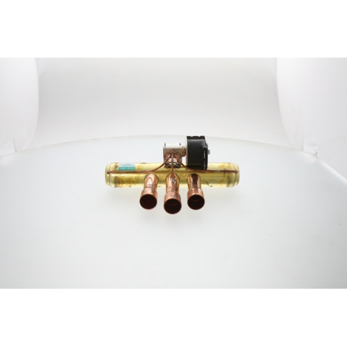 International Comfort Products 1175621 Reversing Valve with 24V Coil