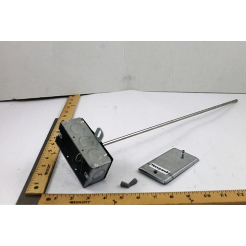 Honeywell C7021C2003 NTC Type II Duct Discharge Temperature Sensor, 18″ Insertion, 10k Ohm, -40 to 250°F