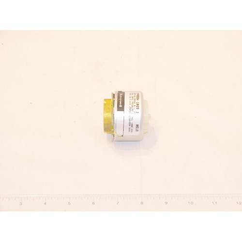 Honeywell MP958A1025 Pneumatic Valve Actuator, 8-11 PSI, Direct Acting