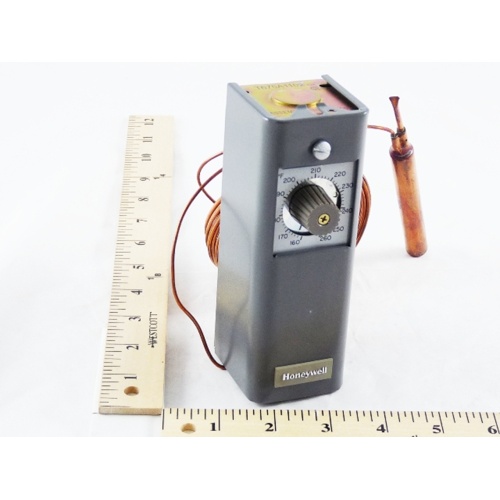 Honeywell T675A1102 Remote Bulb Temperature Controller for Ducts, Pipes & Boilers
