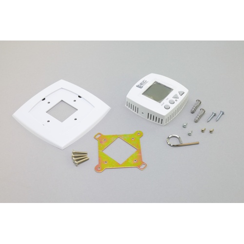 International Environmental 71520317 7-Day Programmable 2/4-Pipe Thermostat