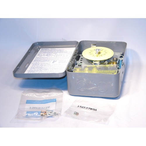Intermatic T171 24-Hour 125V SPST Skip-Day Mechanical Timer