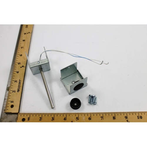 Johnson Controls TE-635GM-1 Temperature Sensor, Duct Mount, 4″ Probe, Platinum 1K Ohm