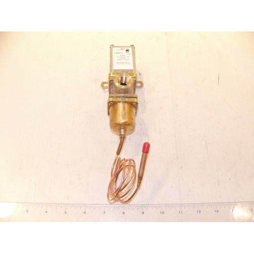 Johnson Controls V46AA-52 Pressure Actuated Water Regulating Valve, 3/8″ NPT