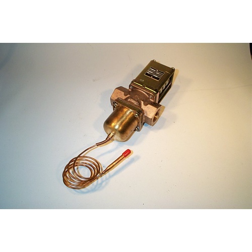 Johnson Controls V46BC-2 3/4″ NPT Direct Acting Pressure Actuated Water Regulating Valve