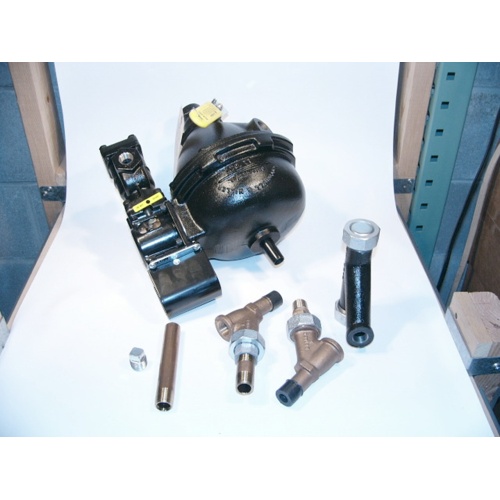 Xylem-McDonnell & Miller 47-2 Mechanical Water Feeder w/ Quick Hook Up Fittings (132800)