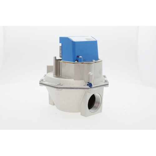 Weil McLain 511-044-192 Gas Valve, Without Regulator, 1-1/4″ NPT 24V