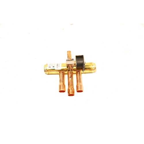 York S1-025-42731-000 1/2″ x 3/4″ ODF 24V Reversing Valve