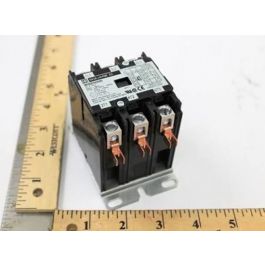 Aaon R88960 3-Pole Contactor 40A 208-240V