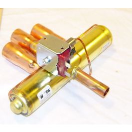 York S1-025-35310-002 Reversing Valve 24V