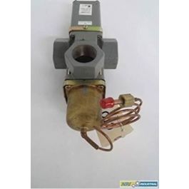 Johnson Controls V48AE-23-Way Pressure Actuated Valve 1.25"R22 145-190 PSI